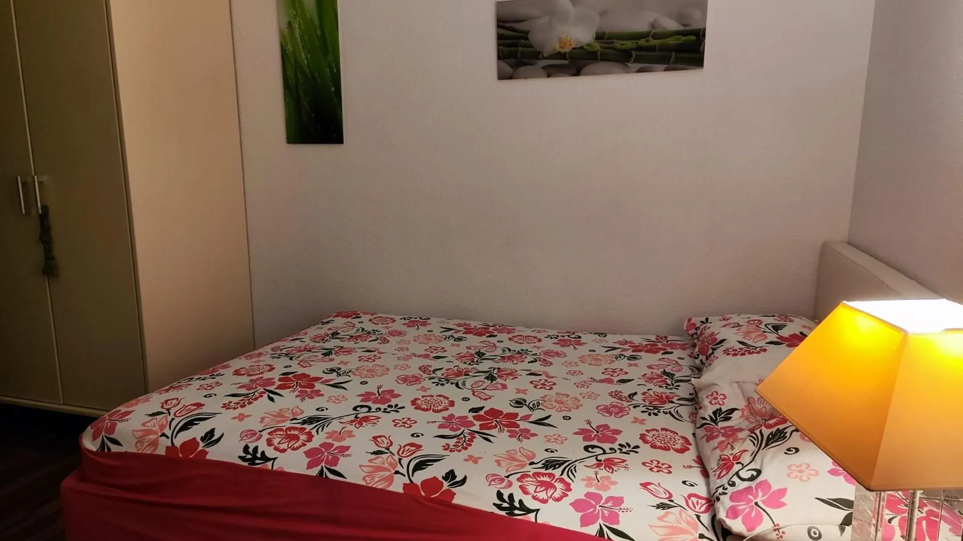 Altstadt Zimmer Dusseldorf Germany